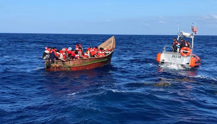Те тръгват с риск за живота си към САЩ - не издържат вече в родината Те тръгват с риск за живота си към САЩ - не издържат вече в родината