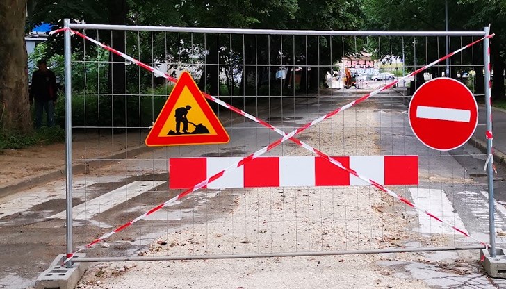 Затварянето на двете улици ще е от 22 до 23 декември 2022 година включително