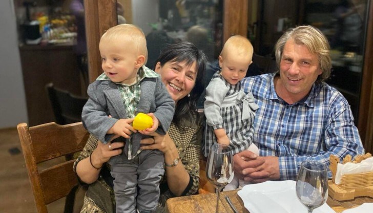 Миналата година през октомври тяхната дъщеря Петя роди близнаци, които бяха кръстени Николай и Мадлен