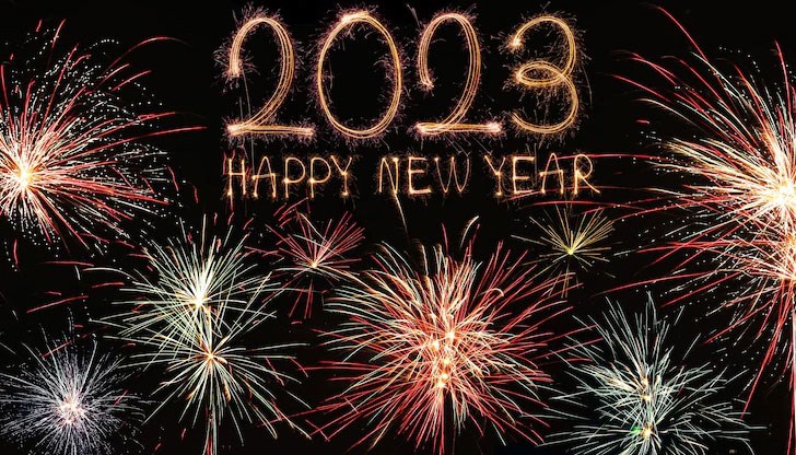 Очакват ни 365 вълнуващи дни, които да превърнем в една голяма изживяна приказка. Нека здравето, любовта, парите, късмета и хубавите моменти да са в изобилие и никога да не свършват! Очакват ни 365 вълнуващи дни, които да превърнем в една голяма изживяна приказка. Нека здравето, любовта, парите, късмета и хубавите моменти да са в изобилие и никога да не свършват!