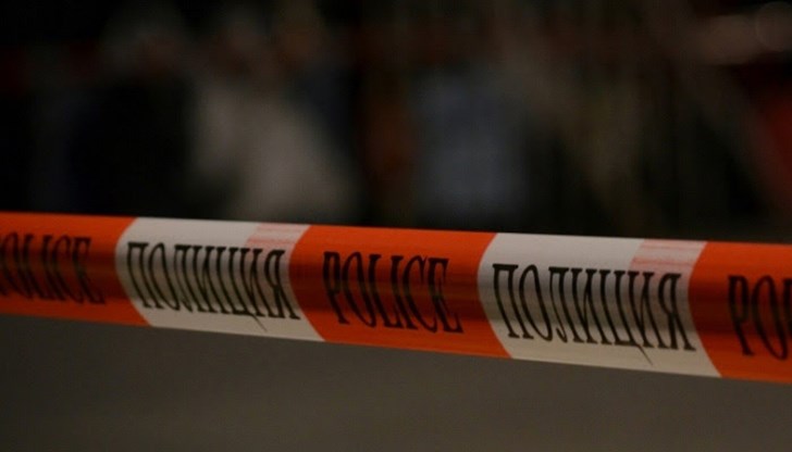 Крадецът взел от дома на 74-годишната жена мобилен телефон и сумата от 500 лева Крадецът взел от дома на 74-годишната жена мобилен телефон и сумата от 500 лева