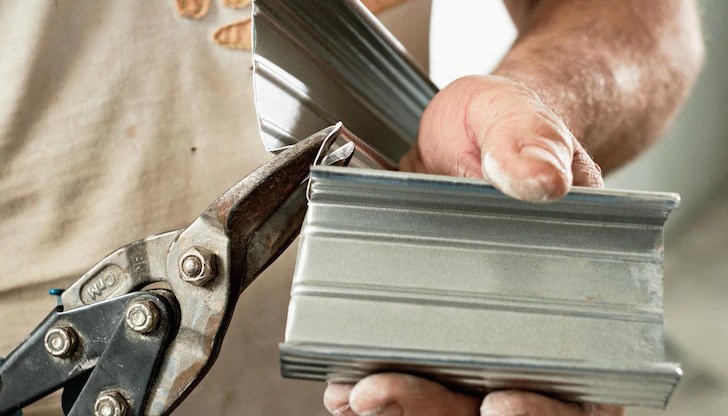 Цехът е към русенската фирма “Мегапрофил ИГ”, част от "Интерком Груп"ООД Цехът е към русенската фирма “Мегапрофил ИГ”, част от "Интерком Груп"ООД