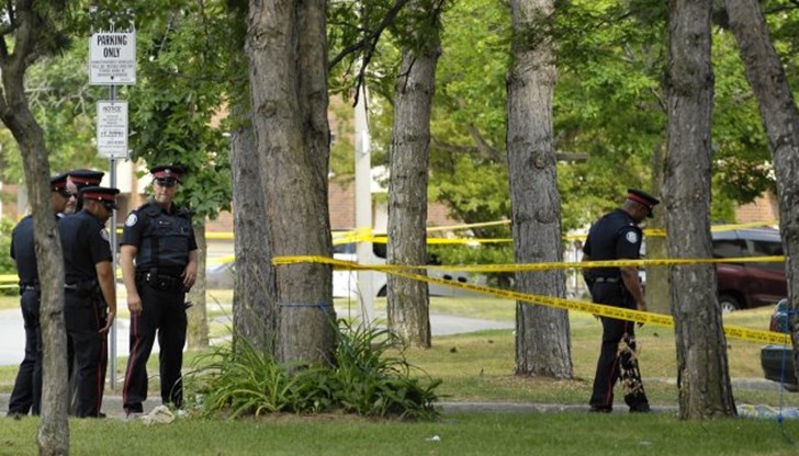 Те намушкали с нож 59-годишен мъж