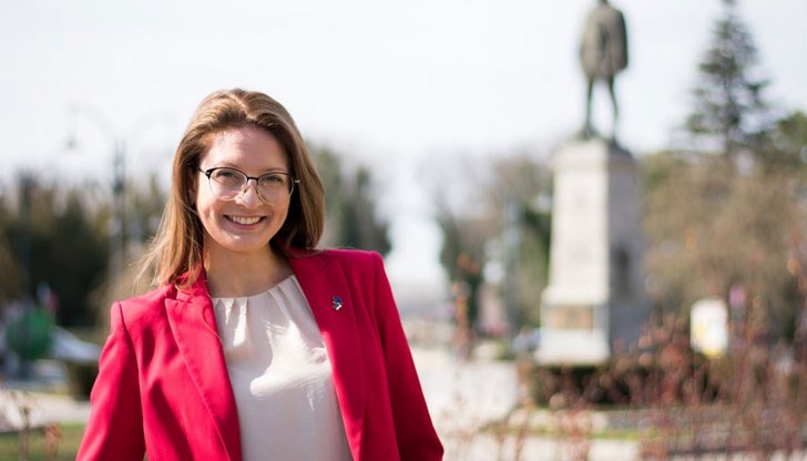 Не е основателно да се говори за риск от инфлация и покачване на цените във връзка с въвеждането на еврото, заяви евродепутатът Не е основателно да се говори за риск от инфлация и покачване на цените във връзка с въвеждането на еврото, заяви евродепутатът