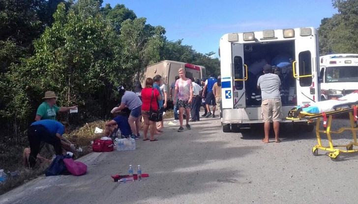 Най-малко 15 души са загинали