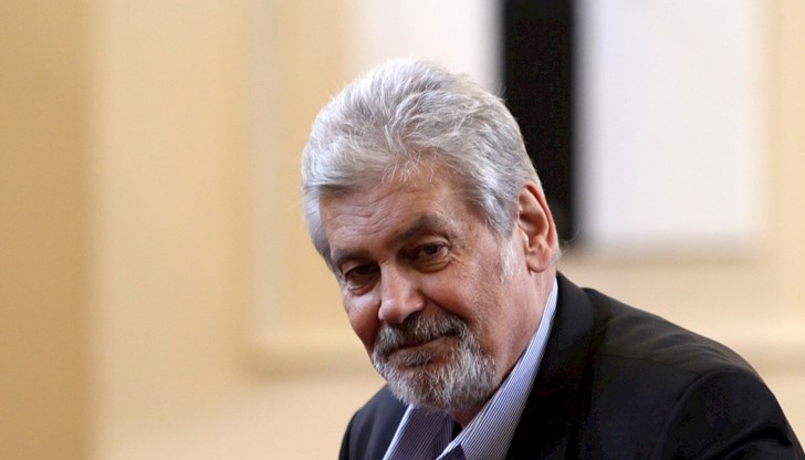 Скандалът бил заради момиче, което бъдещият актьор харесвал