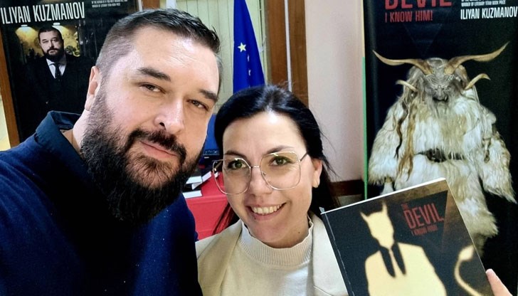 Българският писател коментира, че за книгата му "Дяволът аз го познавам" са гласували почти 10 000 човека