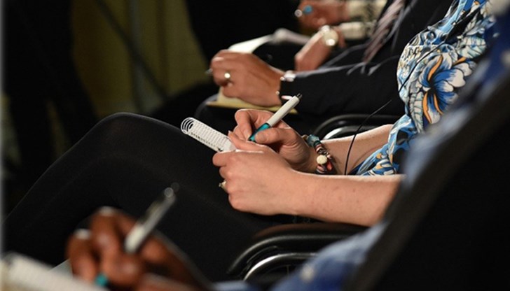 Според специалисти съкратената работна седмица не може да бъде приложена еднозначно и навсякъде