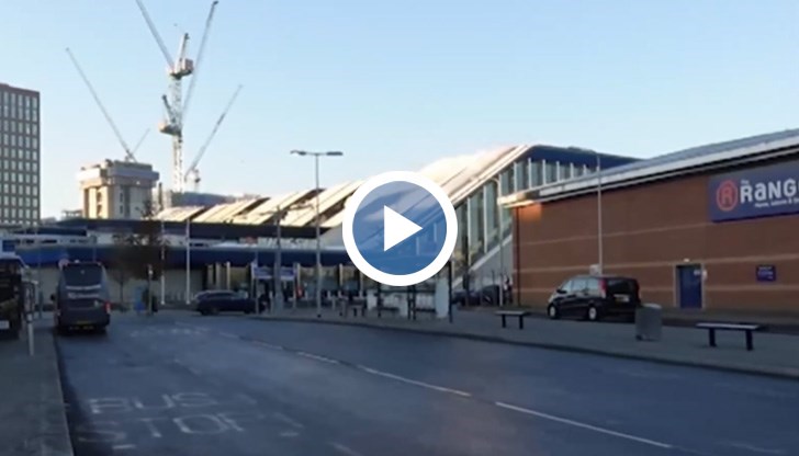 Хиляди коледни писма, картички и подаръци няма да пристигнат навреме у нас