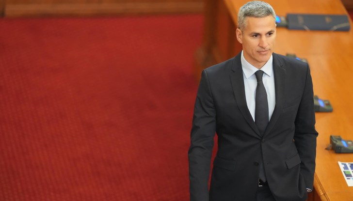 Андрей Гюров е разпратил списък, в който има следното условие: Без смени в БНБ и другите регулатори, за да има правителство