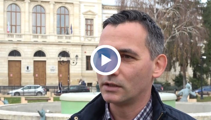 Народният представител Иван Белчев обясни, че процедурата в момента е такава, че невинаги има реални последствия за предприятието източник на неприятните миризми