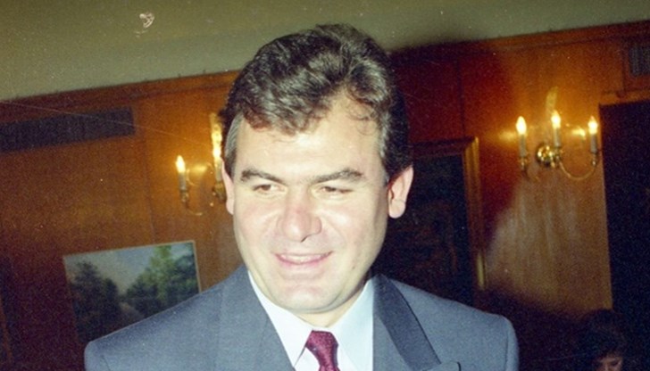 Това попита в своя Фейсбук профил Богомил Бонев Това попита в своя Фейсбук профил Богомил Бонев