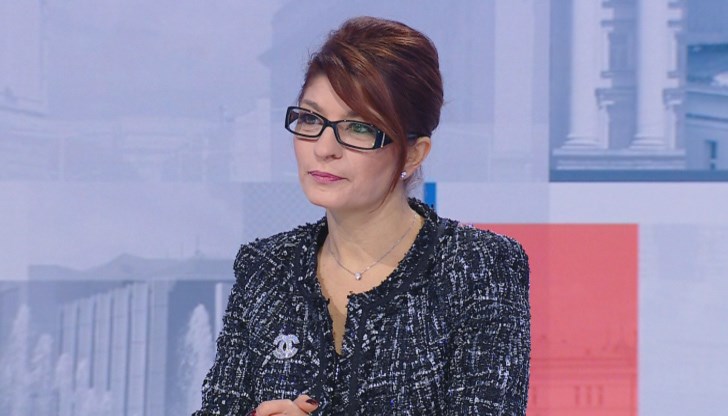 Българските граждани избраха ГЕРБ и сега някой да ни казва, че търсим как да се скрием зад една достойна кандидатура, е нелепо Българските граждани избраха ГЕРБ и сега някой да ни казва, че търсим как да се скрием зад една достойна кандидатура, е нелепо