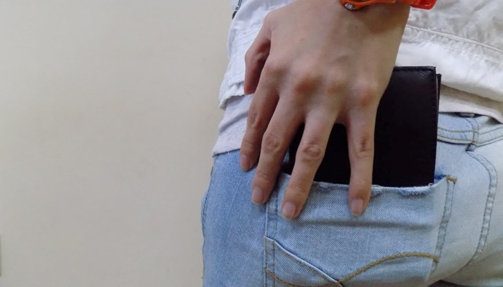 Във Второ РУ - Русе е подаден сигнал от русенка на 47 години Във Второ РУ - Русе е подаден сигнал от русенка на 47 години