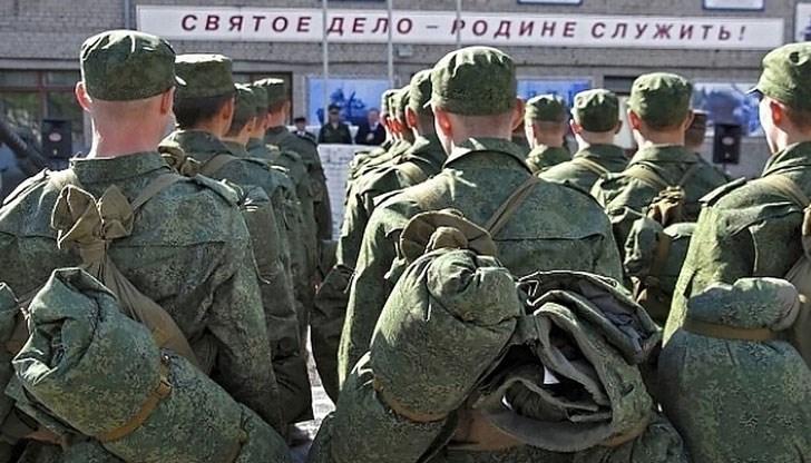 Повиквателната е подписана от А. Киселев, чиято фамилия и инициали съвпадат с тези на военния комисар в Канск Александър Киселев