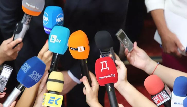 А може би имплозията вече се е случила и всички партии безотговорно са прахосали времето на страната А може би имплозията вече се е случила и всички партии безотговорно са прахосали времето на страната