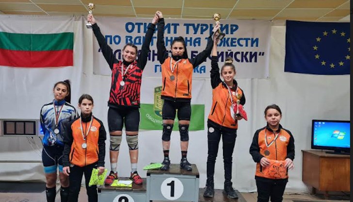 Тимът изпраща изключително успешна за състезателите си година