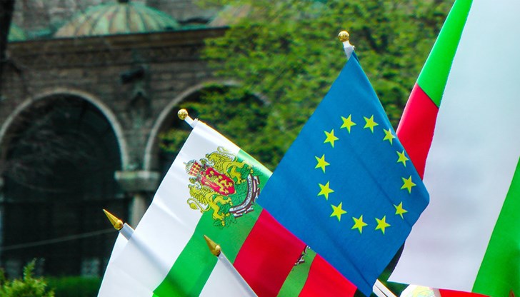 Евроатлантическата ориентация на българите категорично се препотвърждава в края на 2022 година, коментират социолозите
