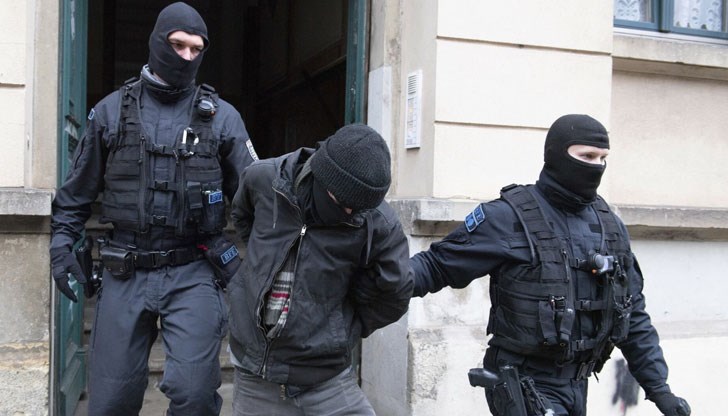 Арестувани са 25 души, членове на крайнодясната терористична група "Граждани на Райха"