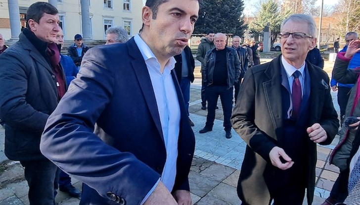 Той уточни, че вече са получени предложения от "Демократична България", "БСП за България" и "Български възход" Той уточни, че вече са получени предложения от "Демократична България", "БСП за България" и "Български възход"