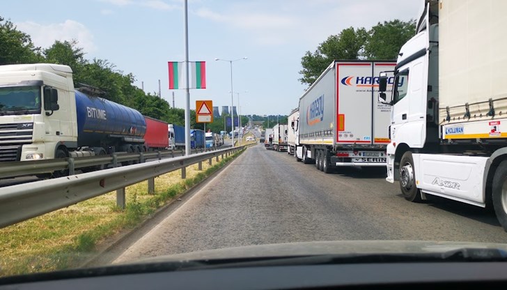 Това заявиха в Русе няколко заместник-министри, дошли по покана на кмета Пенчо Милков да се запознаят на място със ситуацията Това заявиха в Русе няколко заместник-министри, дошли по покана на кмета Пенчо Милков да се запознаят на място със ситуацията