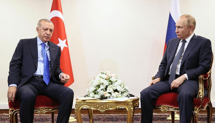 Реджеп Ердоган е обсъдил с Путин съвместни действия в региона, където Анкара обмисля провеждането на сухопътна операция