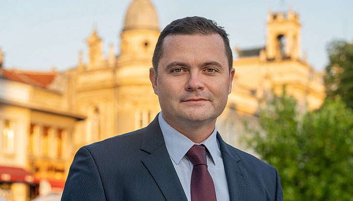 Мисля за града като за жив организъм, който в момента е болен. Хората не трябва да се ядосват на кмета Мисля за града като за жив организъм, който в момента е болен. Хората не трябва да се ядосват на кмета