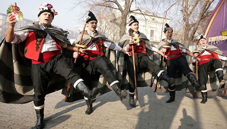 Според директора на музея проф. Николай Ненов мъжкото пеене по Коледа е изключителна ценност Според директора на музея проф. Николай Ненов мъжкото пеене по Коледа е изключителна ценност