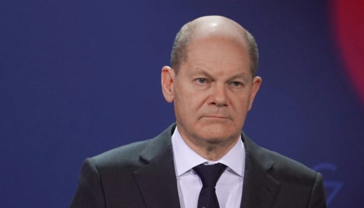 Крайнодясната групировка планирала още превземането на Бундестага, залавянето на Шолц, министри и депутати и ликвидирането им Крайнодясната групировка планирала още превземането на Бундестага, залавянето на Шолц, министри и депутати и ликвидирането им