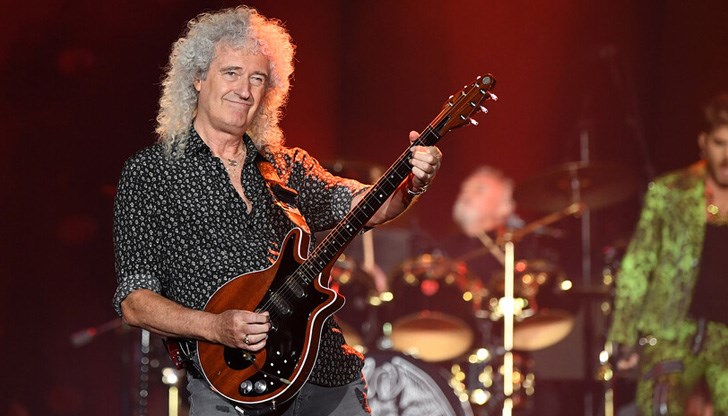 Китаристът влезе в първия списък от възкачването на крал Чарлз III на престола