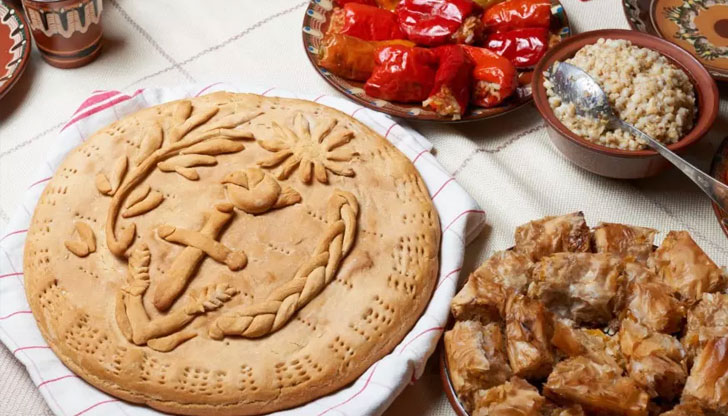 В различните региони на страната мотивите върху питката вариратНа Бъдни