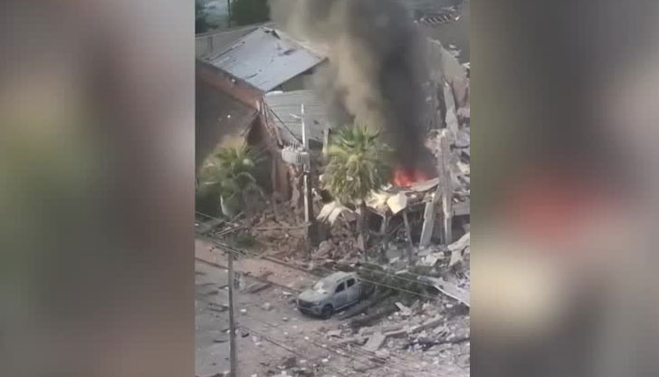 Има ранени при инцидентаМощна експлозия унищожи два ресторанта в Бразилия.