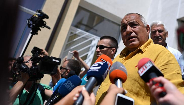 Заради нелепиците около машини и кодове ще се върнем в