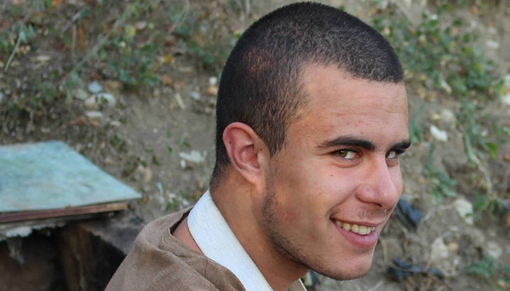 Той е пристигнал от чужбина за празниците на 18 декемвриБлизки