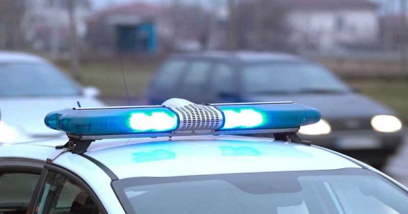 Близки на жертвата протестират в центъра на селото и искат