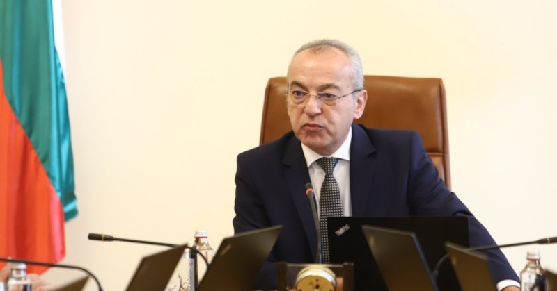 Гълъб Донев: За нас този акт е неприемливБългария и нейните