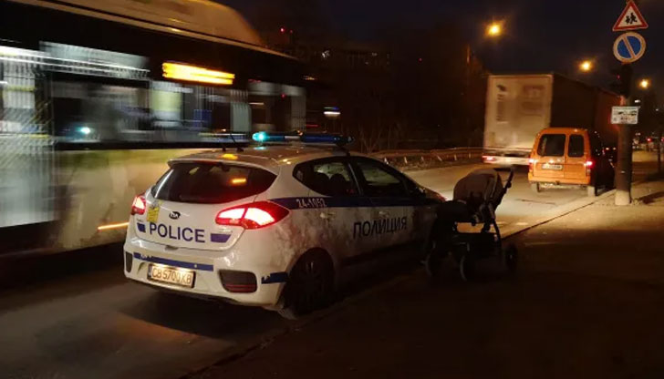 Детето е с травма на гръдния кошМайка и бебе на