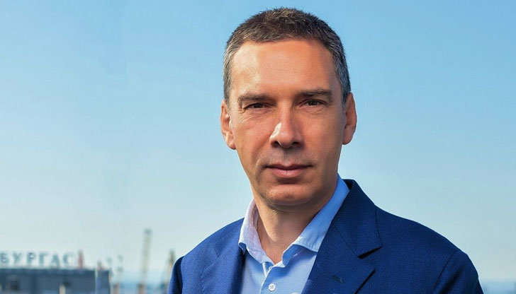 По информация на Димитър Николов пътниците в автобуса са били