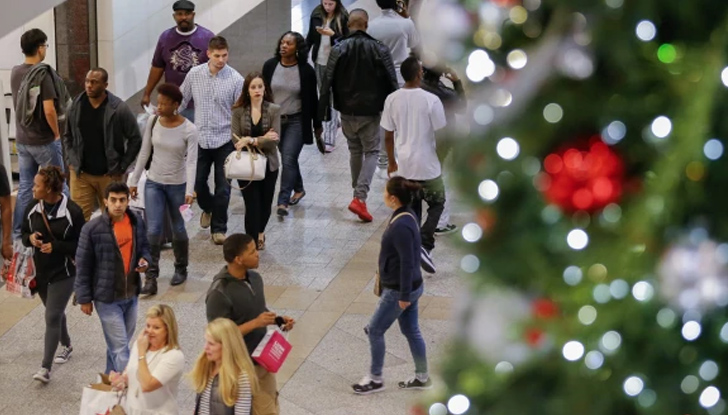 Коледа дойде, но някои все още не са оставили подаръците