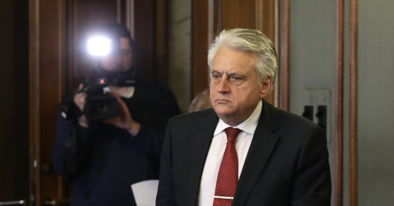 Бившият вътрешен министър отказа да се яви на разпит в