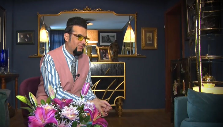 Хората трябва да бъдат научени да казват обичам теТой е