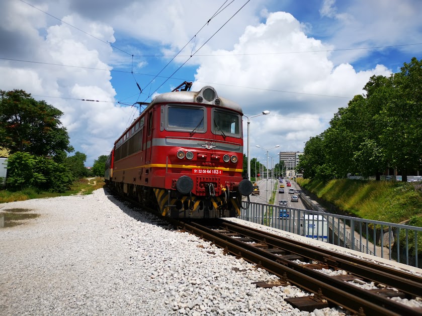 Жената е била на видима възраст между 70 и 80