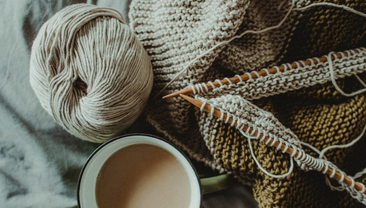 Студеното време е идеално за плетенеТова е дейност, която може