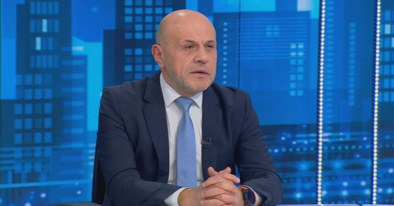 По думите му, ако няма логика ПП да подкрепи ГЕРБ,