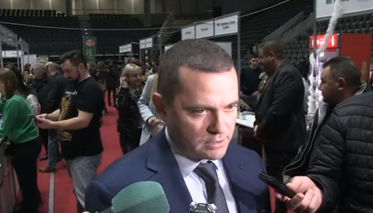 Жителите на град Мартен написаха писмо до Дядо КоледаПолицията прави