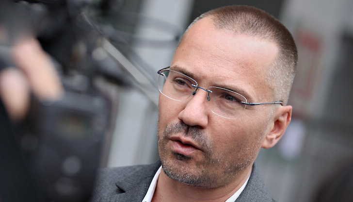 Два стандарта, два кръга държави. Това е разбирането за европейски