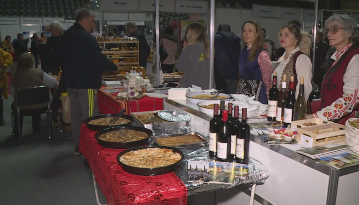 90 български и 10 румънски фирми представят продукцията сиМалките производители