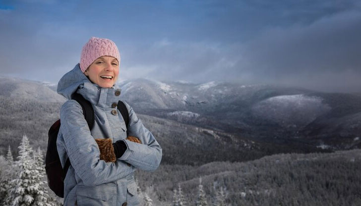 Зимата е сезонът на светли празници и повече време, което