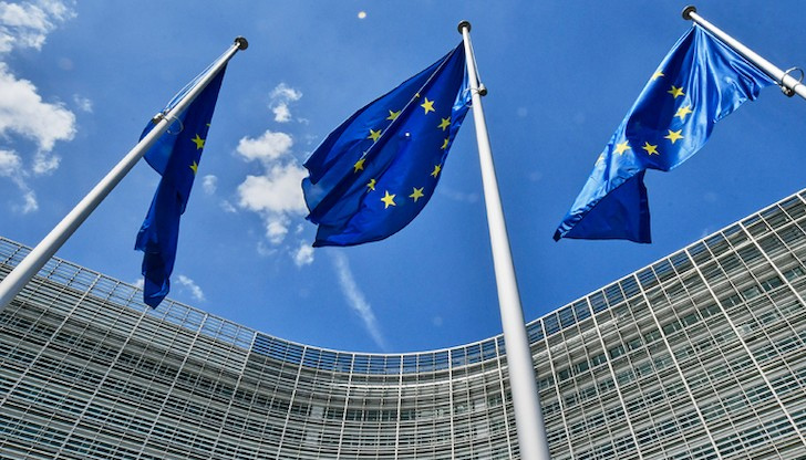 ЕК предлага още три руски банки да попаднат под санкциите,