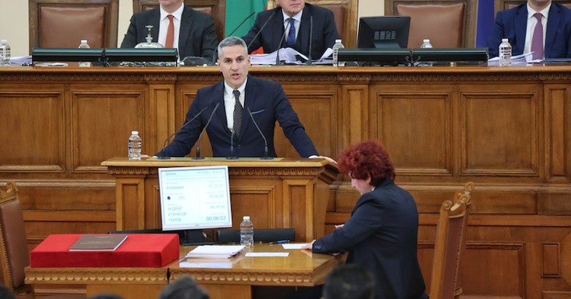 Не искаме да имаме нищо общо с вас, отвърна Тома